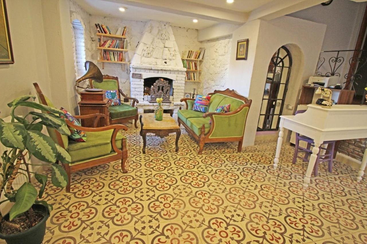 Eflatun Konuk Evi Hotel Canakkale Eksteriør billede