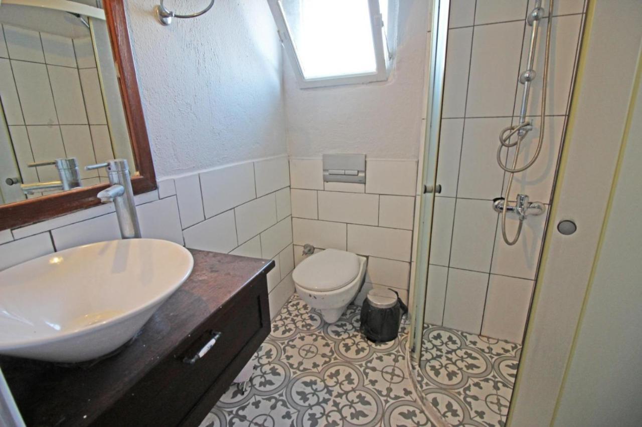 Eflatun Konuk Evi Hotel Canakkale Eksteriør billede